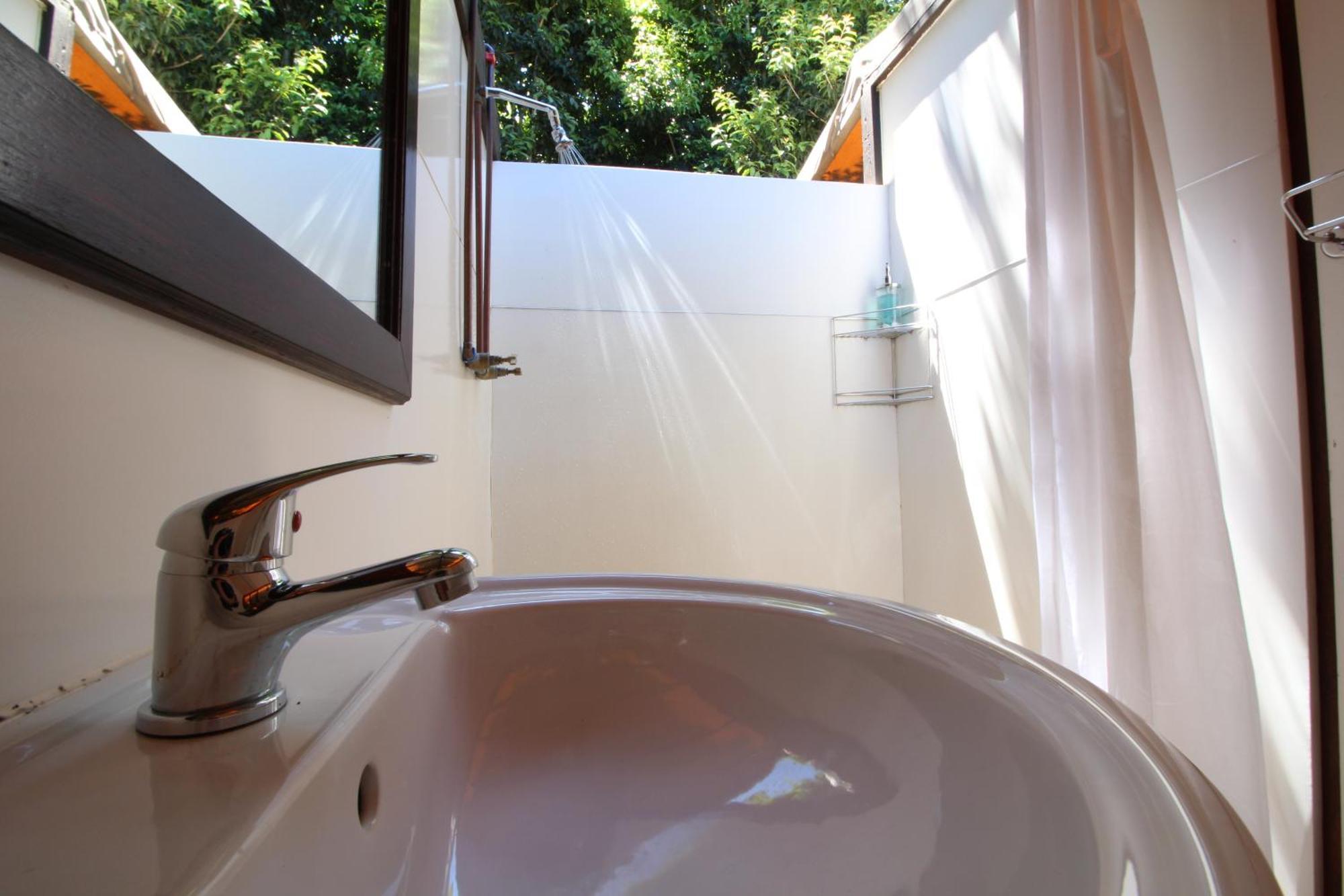 Mali Boutique Lodge & Tube 'N Axe Budget Accommodation Stormsrivier Oda fotoğraf