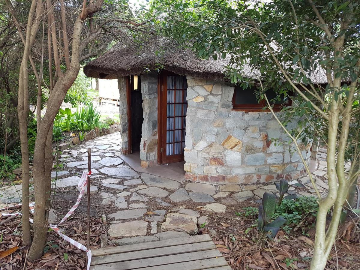 Mali Boutique Lodge & Tube 'N Axe Budget Accommodation Stormsrivier Dış mekan fotoğraf